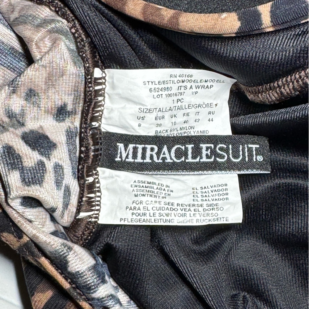 Miraclesuit It’s A Wrap Palm Animal Print One Piece Bathing Suit size 8 - Picture 8 of 10
